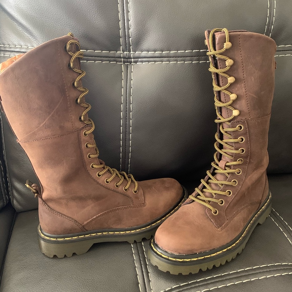 Dr. Martens US size 6